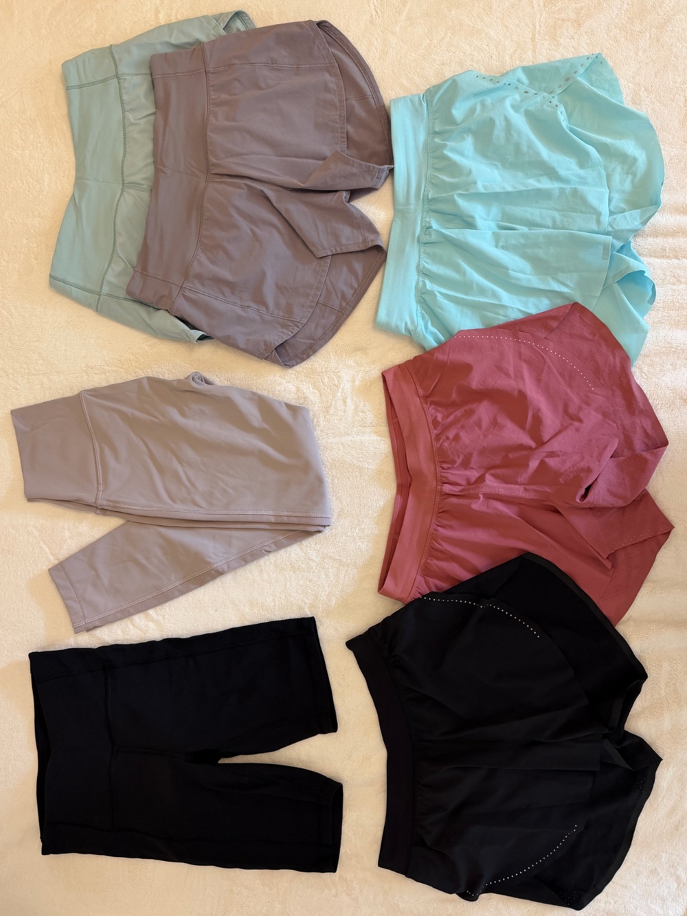 Lululemon Size 4 bundle